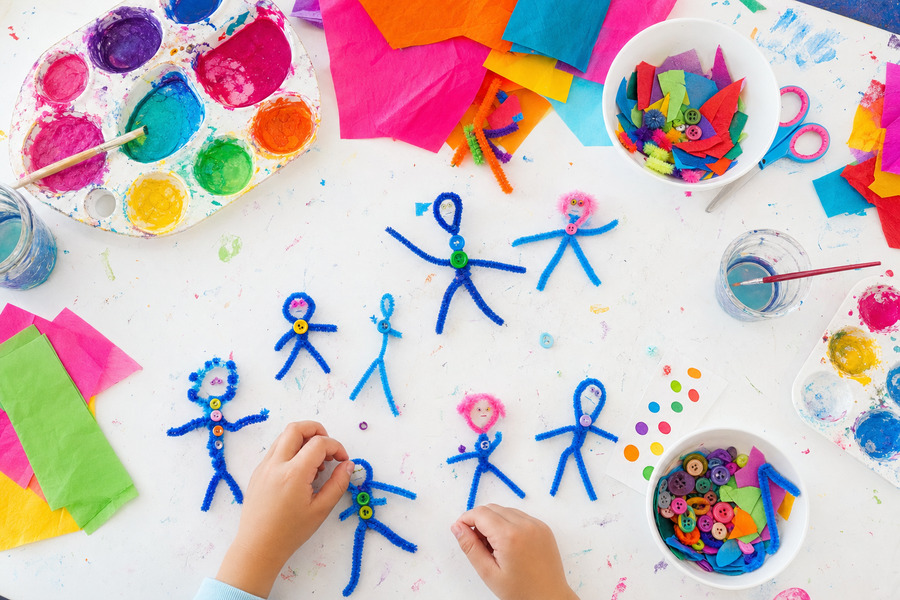 Pipe cleaner people